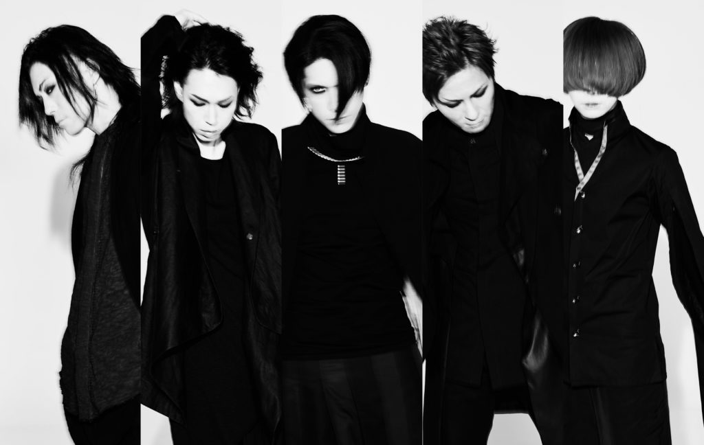 TOUR’18 「Xlll -THE BEAUTIFUL NIGHTMARES-」